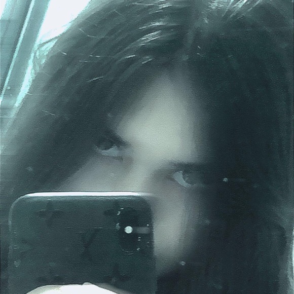 Meet your Posher, Ruby - Picture 1 of 1